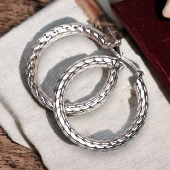 Vintage Designer Hoop Earrings Solid 925 Sterling Silver Large Hoops Etched - Picture 2 of 12